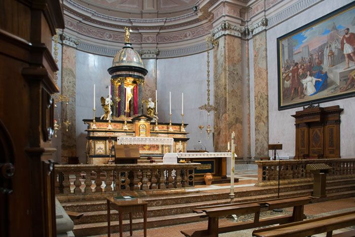 Altare della chiesa di S. Margherita