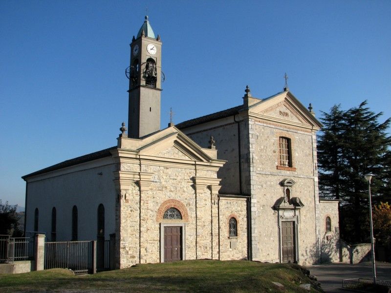 Facciata della chiesa di S. Dionigi