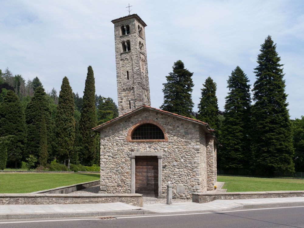 Chiesa di S. Pietro a Cassano: panoramica.